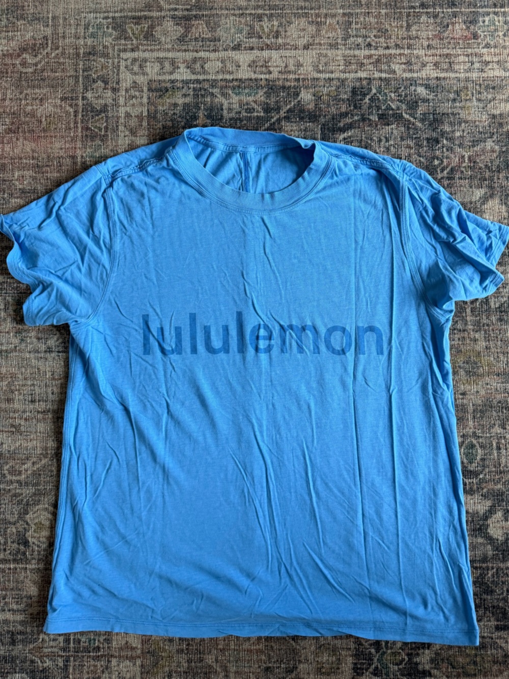 LULULEMON ALL YOURS GRAPHIC
